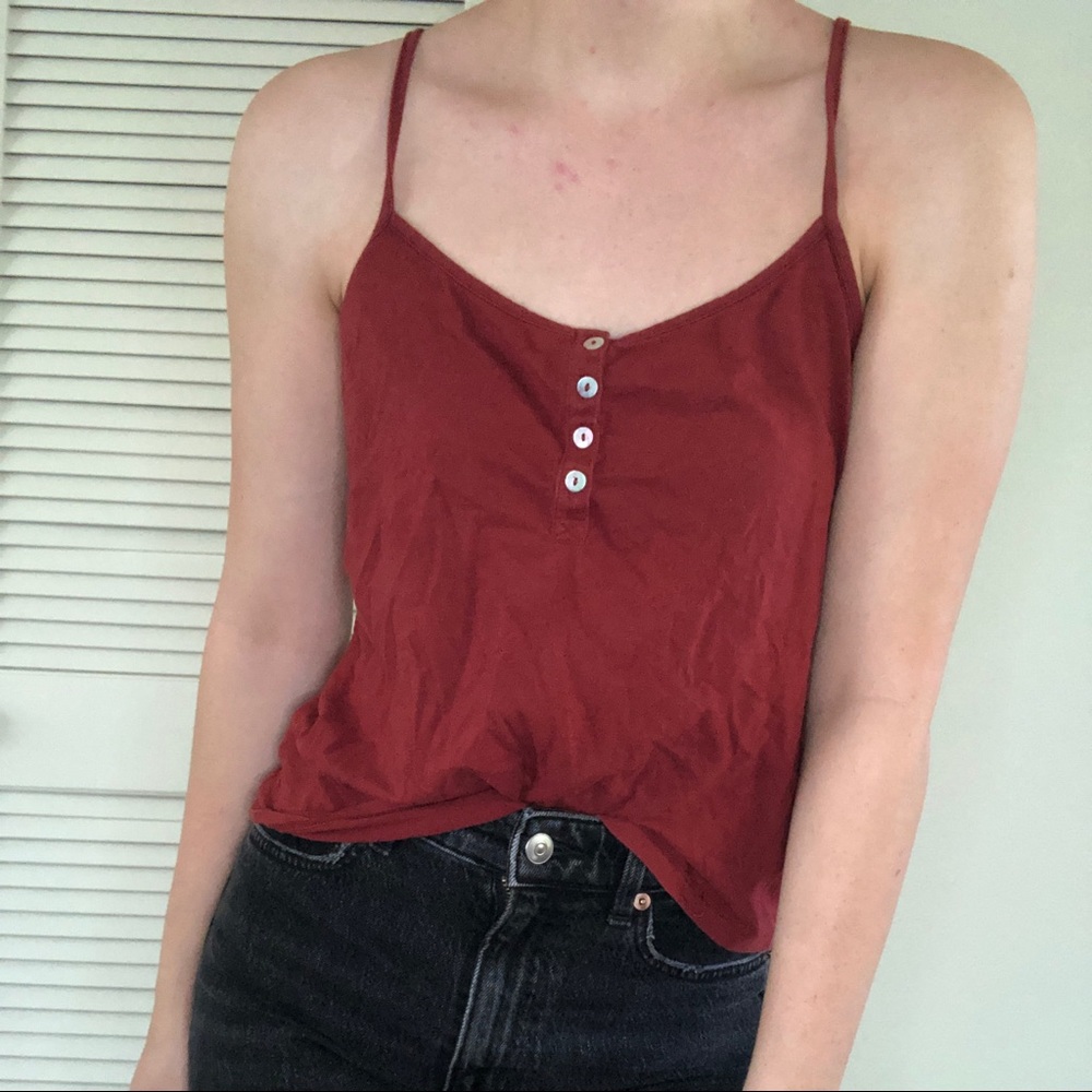 Simple Rouge Tie Back Tank